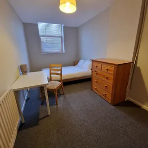  Guest house Portsmouth Road A United Kingdom