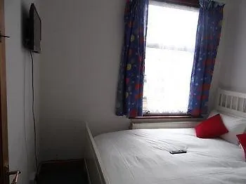 Manor Park House Hotel Ilford Guest house